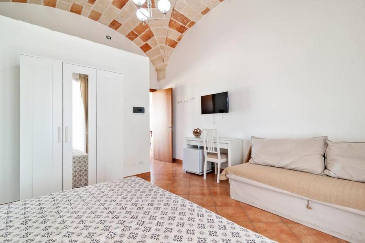 Bed and Breakfast La Dimora Dei Conti Collemeto Экстерьер фото