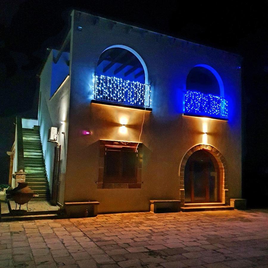 Bed and Breakfast La Dimora Dei Conti Collemeto Экстерьер фото