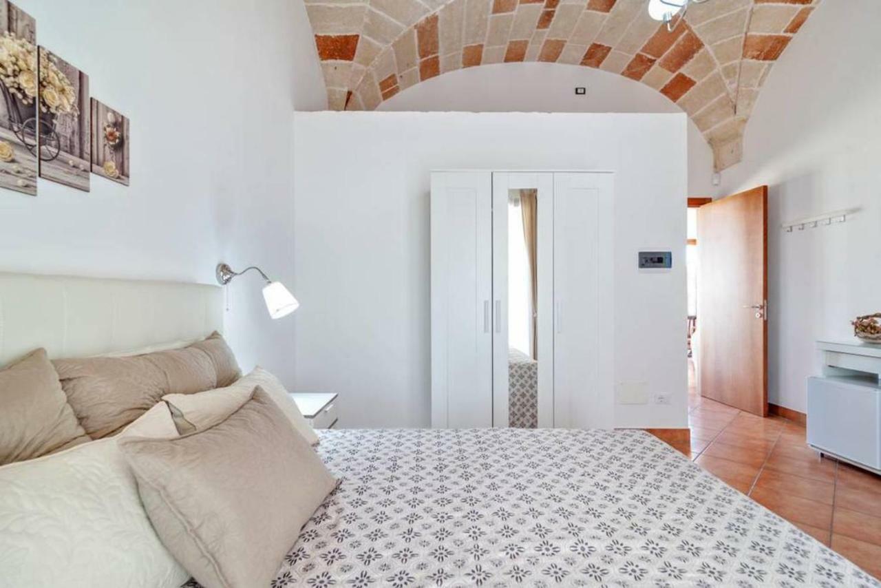 Bed and Breakfast La Dimora Dei Conti Collemeto Экстерьер фото